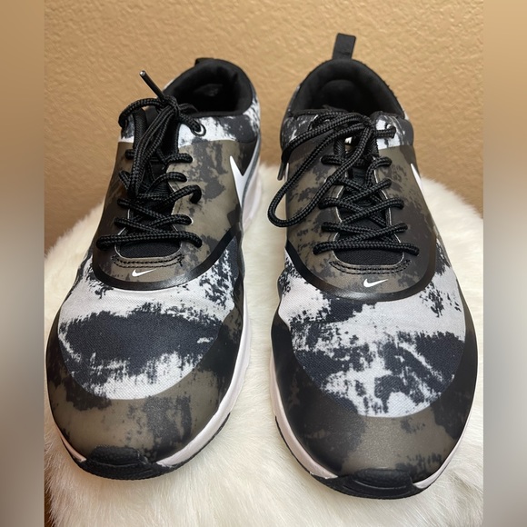 Nike Air Max Thea Camo Paint Strokes Athletic Shoe - Picture 1 of 5